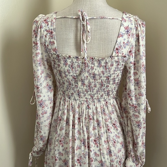 🆕 Chelsea & Violet Dress - Picture 11 of 13